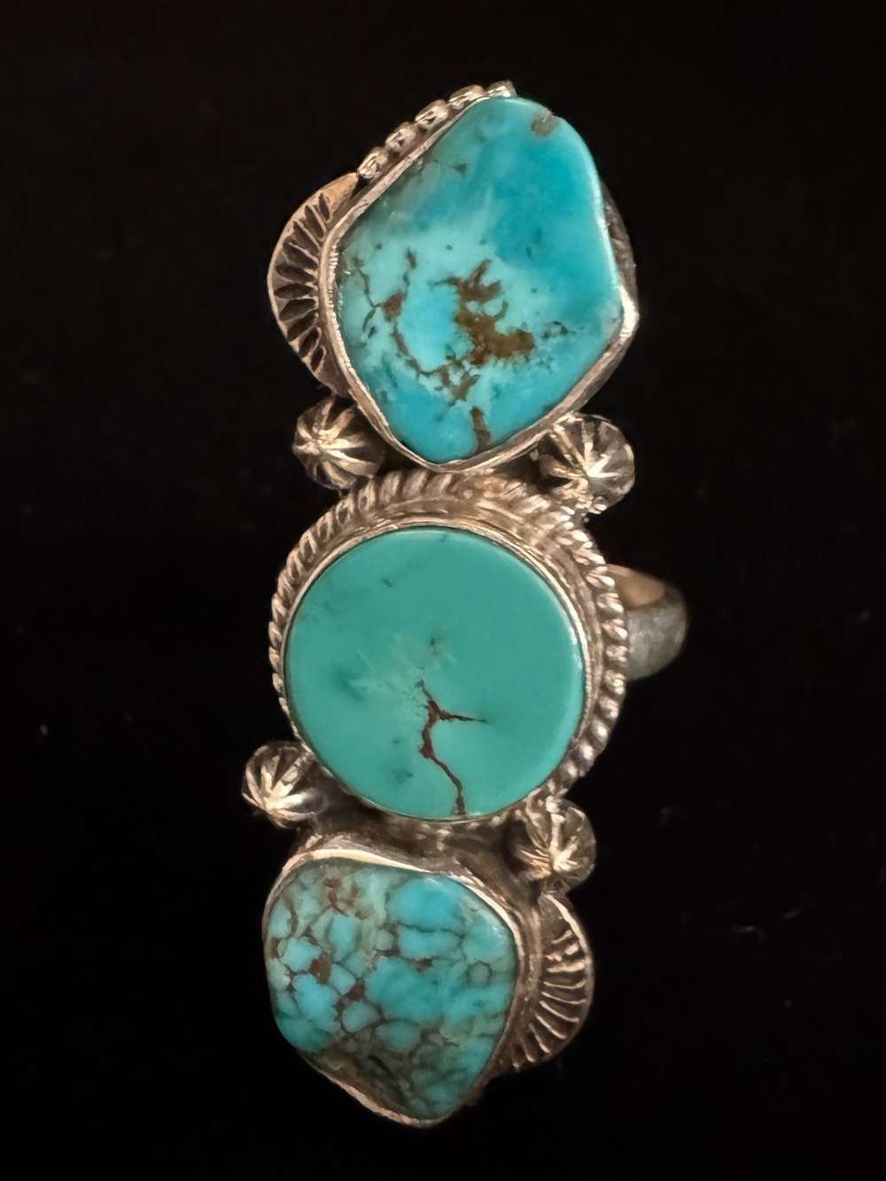 Turquoise Triple Stone Sterling Silver Ring - Blue Turquoise - Picture 4 of 8